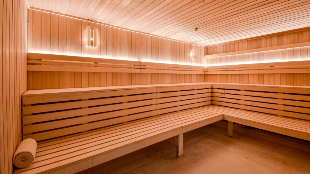 sauna por freixanet wellness diseño de spas 5 estrellas para hotele sy desarrollos inmobiliarios en mexico